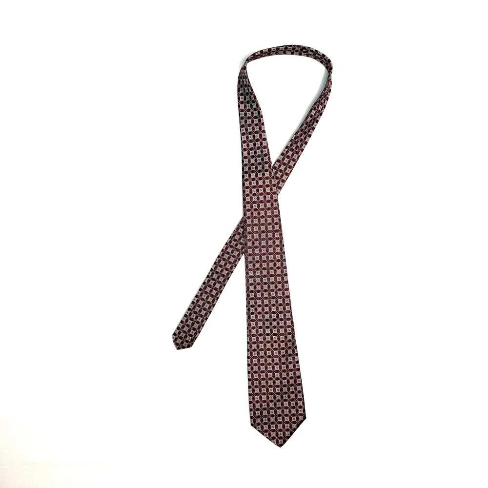 Robert Talbott Best of Class Hubert White Silk Tie Burgundy Geometric Hand Sewn